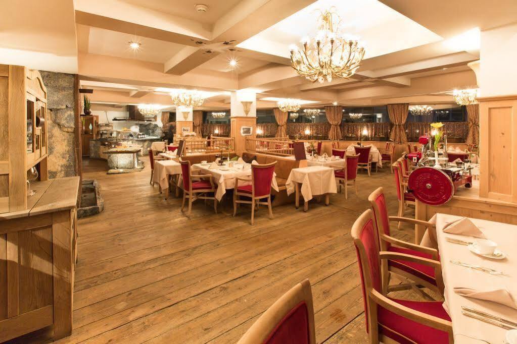 Raffl'S St. Antoner Hof Hotel Sankt Anton am Arlberg Ngoại thất bức ảnh